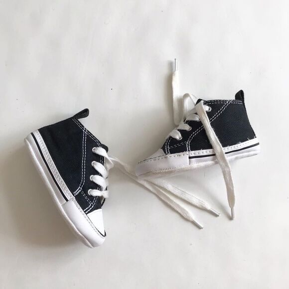 Converse black soft sole  lackey up shoes VGUC- light stain size 3 baby - Picture 1 of 6